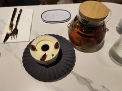 -潮一不贰·法式甜品·生日蛋糕·西式简餐(外滩店)