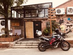 -出走咖啡·面包(宋庄店)