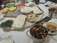 -伊尚宫·清真广式早茶.韩式烤肉·火锅