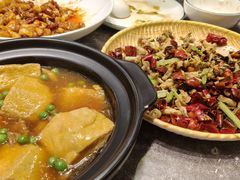 -闫府私房菜(恒隆店)