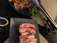 招牌LA牛仔骨-义气烤肉餐吧(大族广场店)