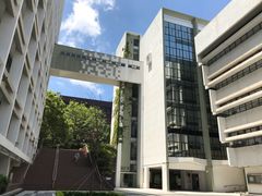 -香港大学