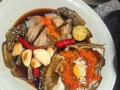 -草家酱蟹炭火烤肉店(珲春南路二店)