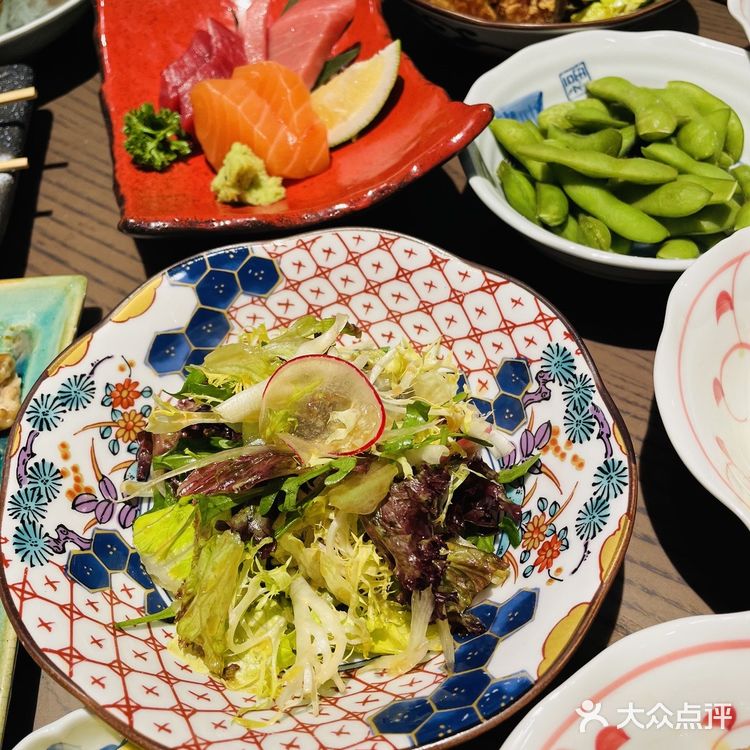 打卡安福路上这家精致日料新店—AKADA