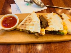 墨西哥牛肉卷饼-玛格萝妮比萨屋(四平店)