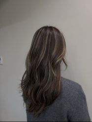 -镁连社·美联社