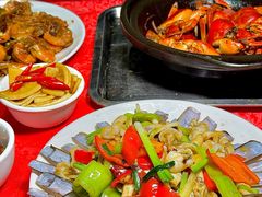 -岛中岛·海鲜大排档·万宁老字号(东澳店)