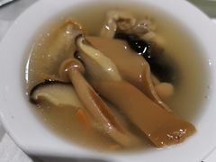 -鸭王烤鸭店(三里河店)