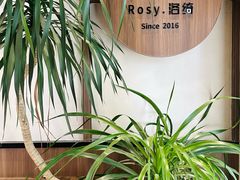-Rosy洛绮·蛋糕咖啡店