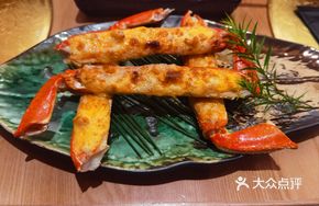 Sea Urchin Sauce Grilled Snow Crab Legs