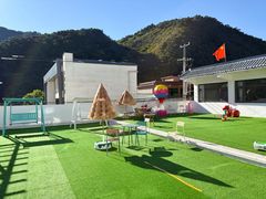 -何适山庄·团餐住宿(水长城P2停车场店)