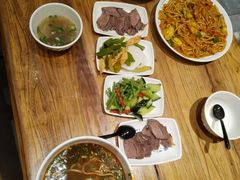 -思泊湖牛肉面(兰州总店)