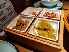 四格小食-九锅一堂酸菜鱼(新南凯德直营店)