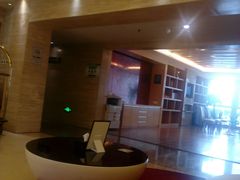 -深圳悦如酒店(香蜜公园车公庙地铁站店)