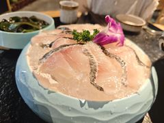 -鹿鸣山草本茶香火锅(园西路店)
