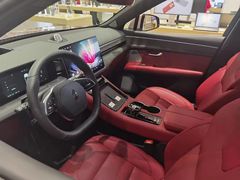 -华为授权体验店(中山公园来福士)