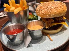 美式烧烤牛肉汉堡-bluefrog蓝蛙(恒隆广场店)