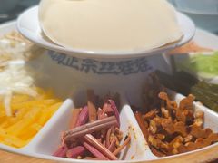 -怪噜范·贵阳小吃大排档(世纪金源店)