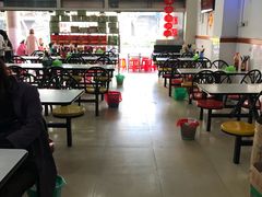 大堂-东街钟楼肉粽(总店)