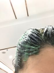 -镁连社·美联社