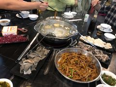 -牛一煲美食(江高店)