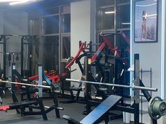 -豪思成DK健身私教连锁(凯乐国际店)