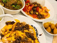 至尊滑蛋三拼饭-有章牛杂(石厦店)