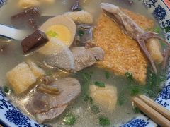 小潘特色鸭血粉丝汤-小潘记鸭血粉丝汤