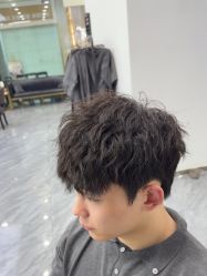 -藤野造型烫染·漂发