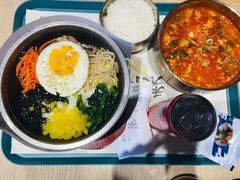 辣牛肉汤-梨花牛肉汤饭(仁恒伊势丹店)