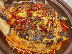 -鸣记脆皮烤鱼·海鲜烤鱼(马栏店)