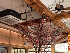 -蜜桃餐厅·伴山(湖滨商业街店)