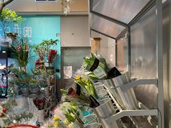 -盒马鲜生(红莲店)