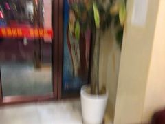 -云鼎国际养生足疗洗浴会所