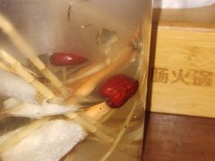-佬土鹅肠火锅(解放路店)