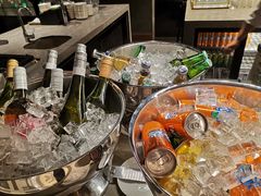 色白啤-康莱德酒店·美庭自助餐厅