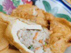 豆干包肉和海蛎饼-卢聪艺小吃店(阳翟总店)