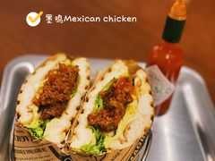 -Catch Bagel(芳草地店)