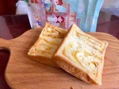 焦糖巴旦木吐司-爸爸糖手工吐司(上海五角场万达店)