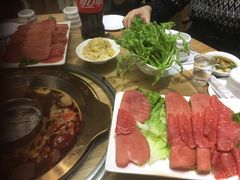 -珍巴奴毛肚牛肉小火锅(四惠店)