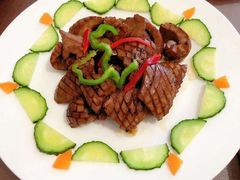 -爱月宝月嫂·育儿嫂(哈尔滨总店)