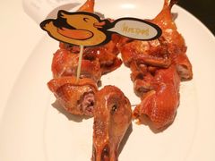 脆皮烧乳鸭-汤城小厨•粤菜•靓汤(金宝街店)