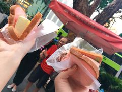 榴莲味-詹爷爷乌节路街头冰淇淋