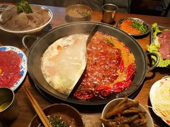 -萍姐火锅·公路夜市(武汉首店)