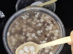 -芳婆糕团店(王府大街店)