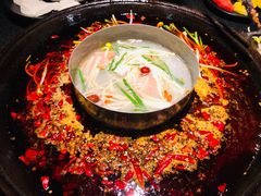 -渝涯重庆豆花老火锅(中赢国际店)