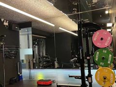 -TOP健身私教工作室(侨香店)