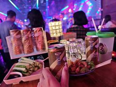 -喜鹊音乐酒馆(西街店)