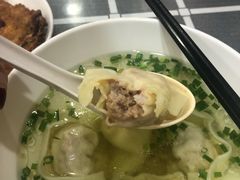 -潘国仙耳光馄饨(黄家阙路店)