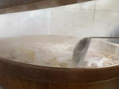 -威邵鸡煲(西华路总店)